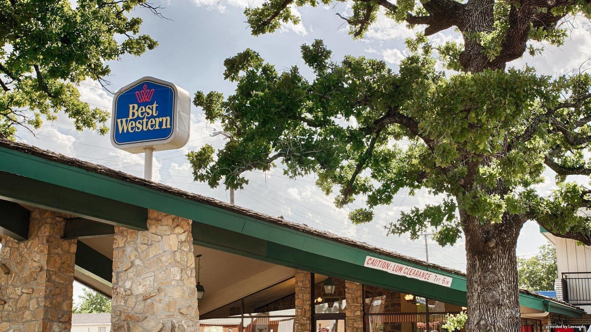 Days Inn By Wyndham Gatesville Экстерьер фото